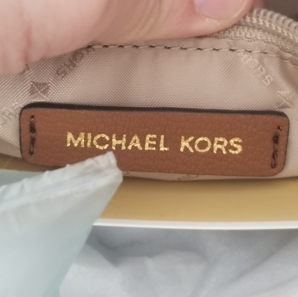 Michael Kors 2 PCS Should Purse Bag Charm Pom NWT - Picture 8 of 14